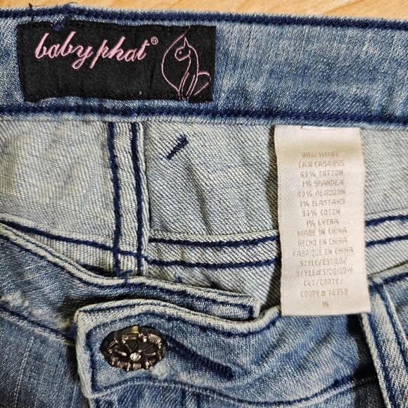 New with Tags - Vintage Y2k Baby Phat Cropped Blue Denim Jeans Size 16 - Picture 2 of 4